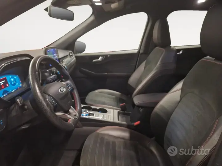 Ford Kuga 2023 photo 2
