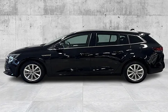 Renault Megane E-Tech 2022 photo 2