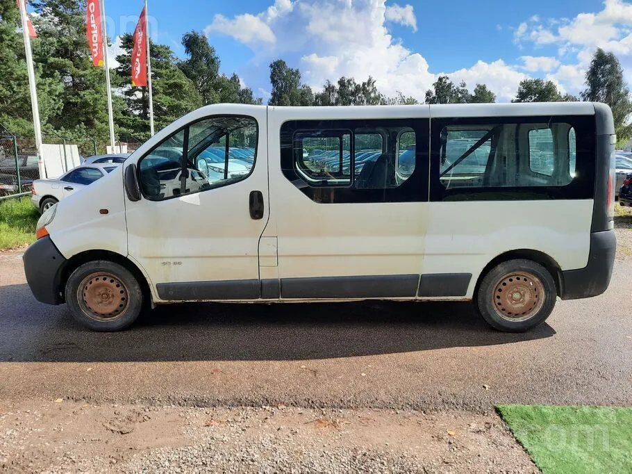 Renault Trafic 2006 photo 3