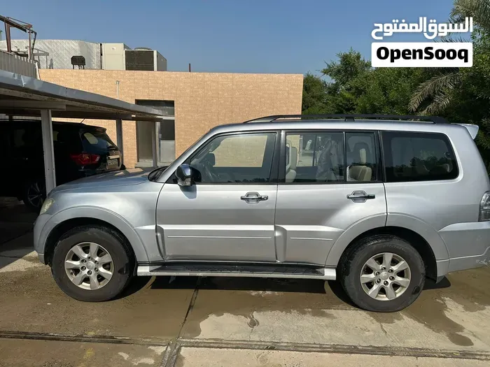 Mitsubishi Pajero 2015 photo 4