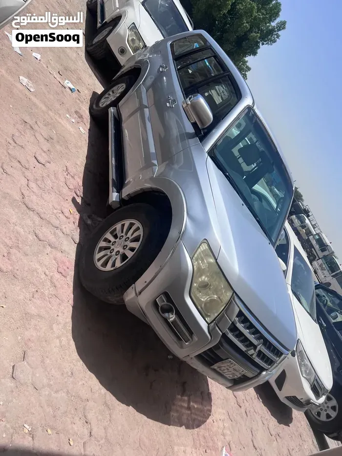 Mitsubishi Pajero 2015 photo 5