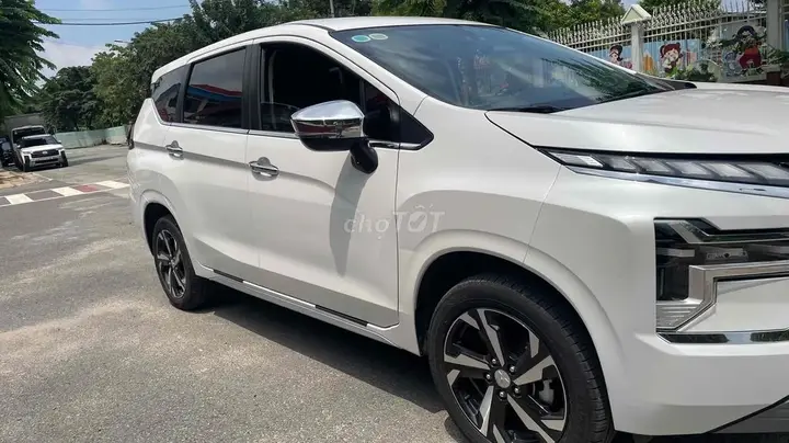 Mitsubishi Xpander 2024 photo 2
