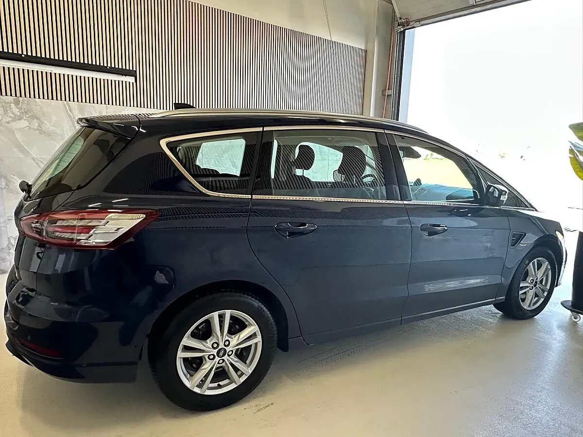 Ford S-Max 2021 photo 3