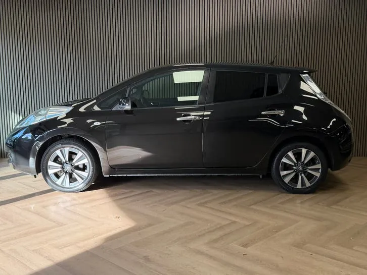 Nissan Leaf 2016 photo 3