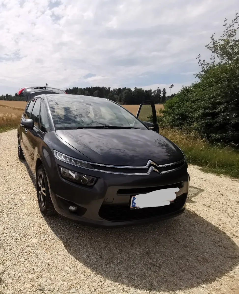 Citroen Grand C4 Picasso 2015 photo 2