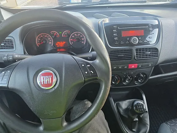 Fiat Doblo 2013 photo 4