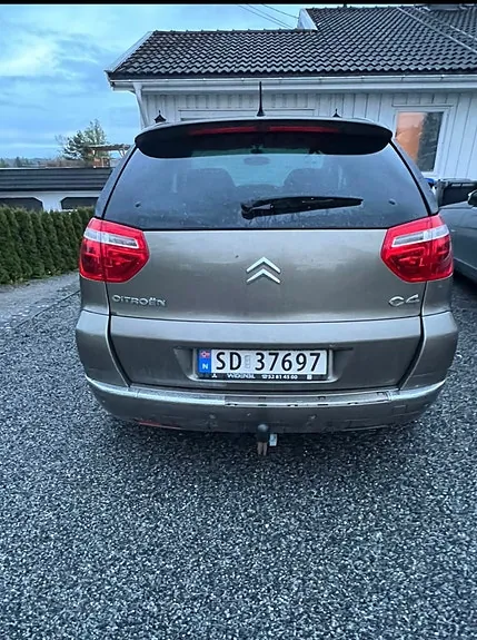 Citroen C4 Picasso 2007 photo 3