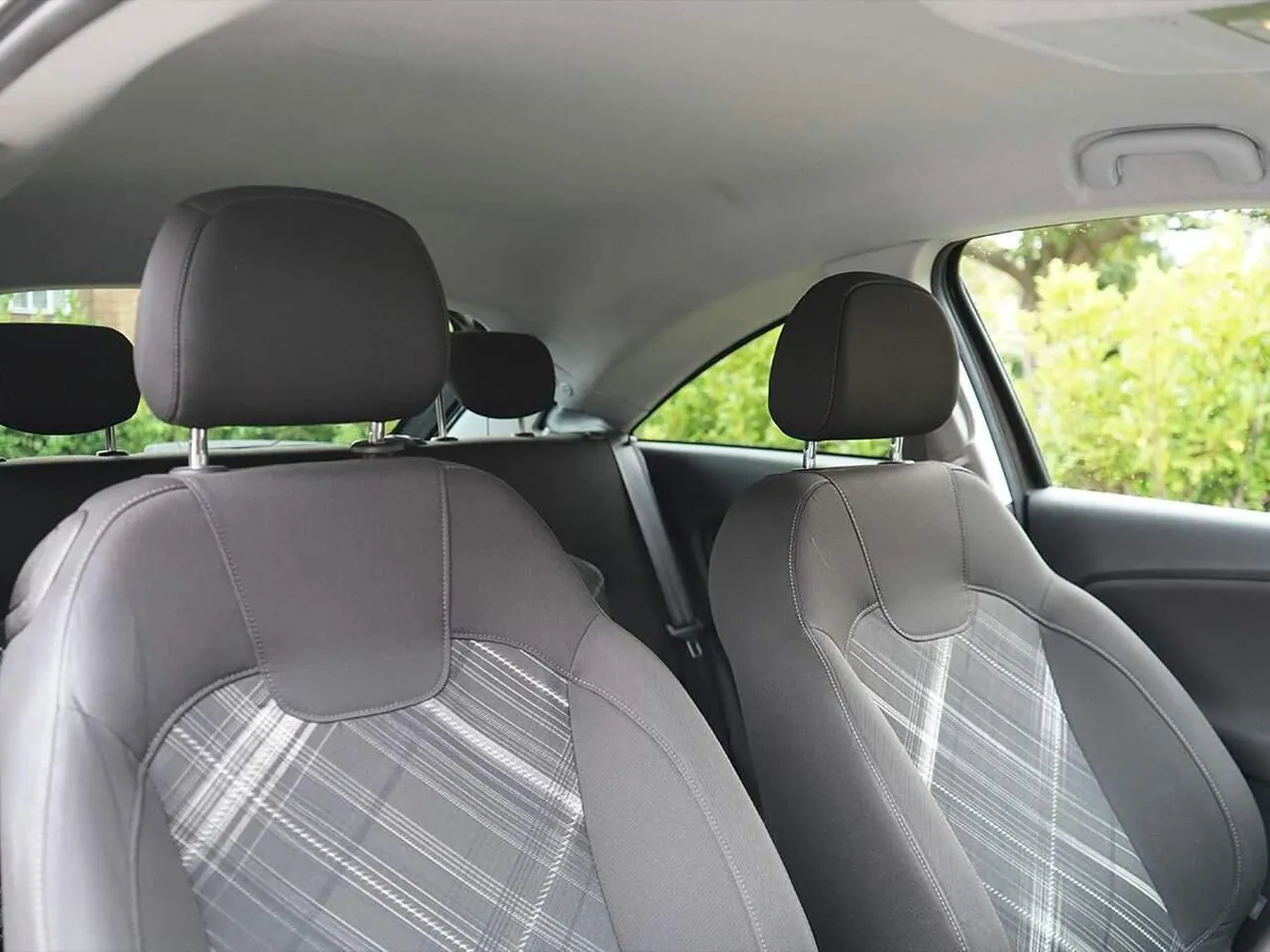Vauxhall Corsa 2015 photo 3