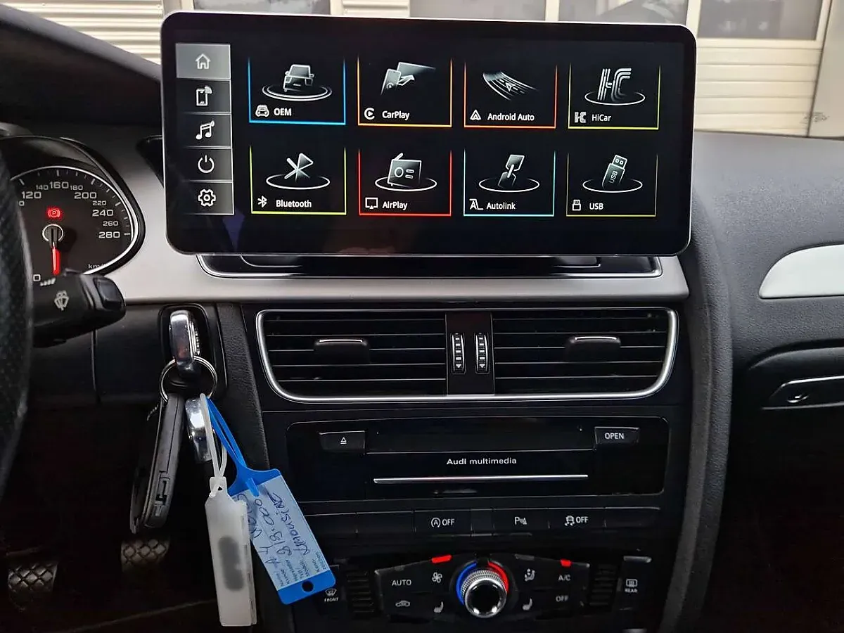 Audi A4 2015 photo 2