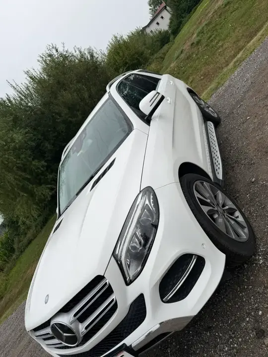 Mercedes-Benz Gle 350D 2016 photo 3