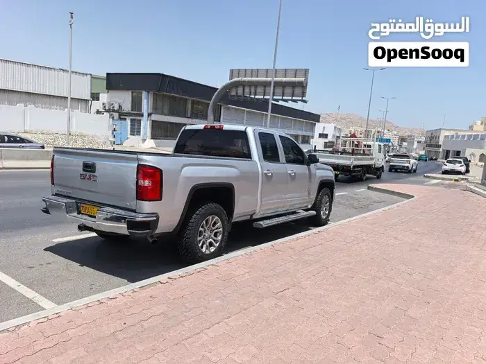 GMC Sierra 2016 photo 2