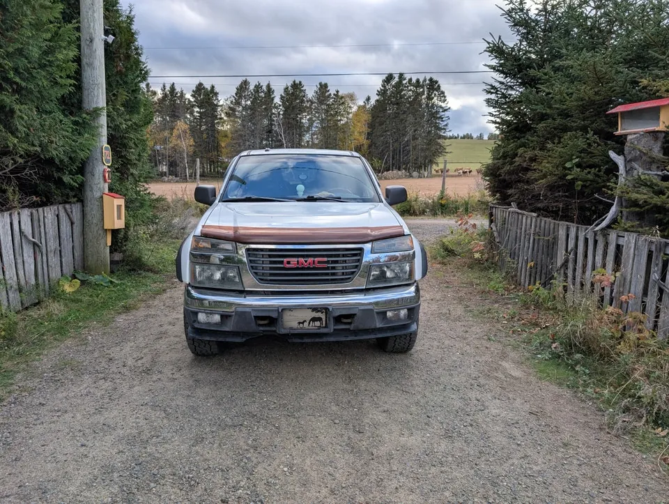 GMC Canyon 2008 photo 3