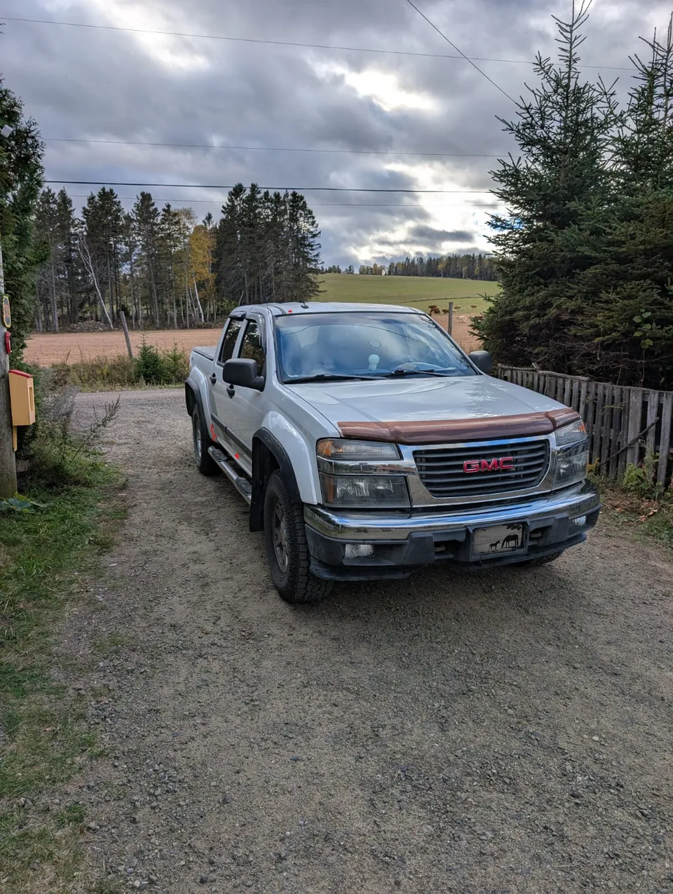 GMC Canyon 2008 photo 2