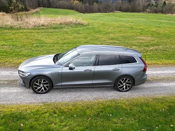 Volvo V60 2021 photo 4