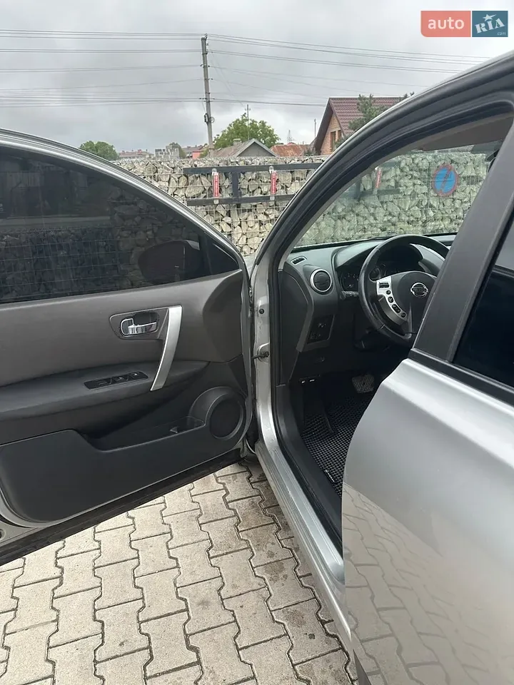 Nissan Qashqai 2007 photo 2