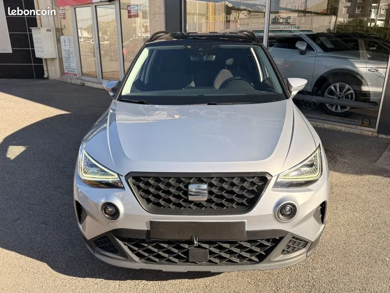 Seat Arona 2023 photo 2