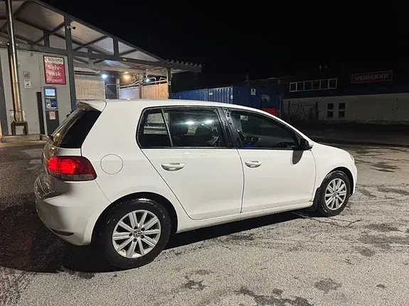 Volkswagen Golf 6 2011 photo 4