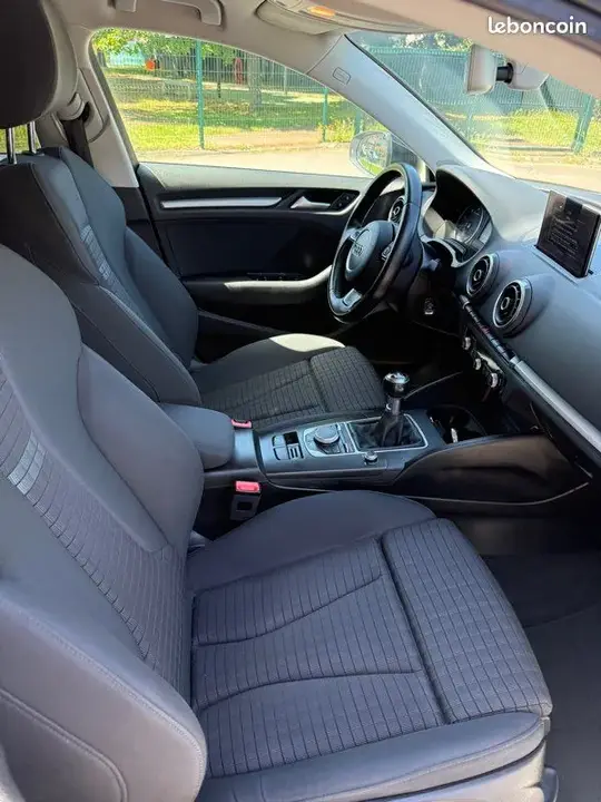 Audi A3 2016 photo 3