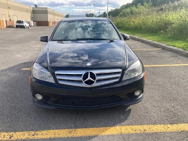 Mercedes-Benz C300