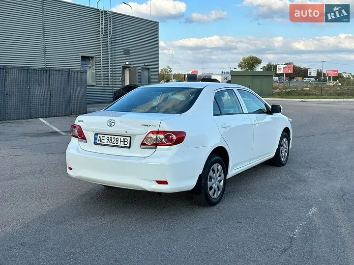 Toyota Corolla 2011 photo 4