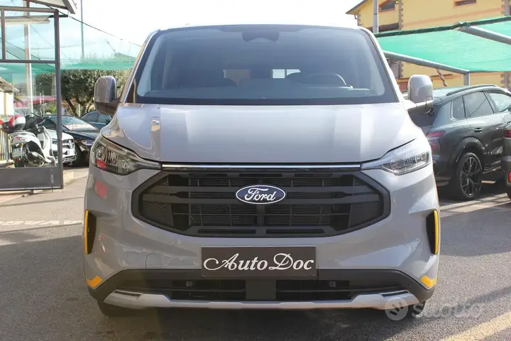 Ford Transit Custom 2025 photo 2
