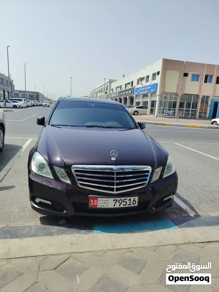 Mercedes-Benz E300 2011 photo 5