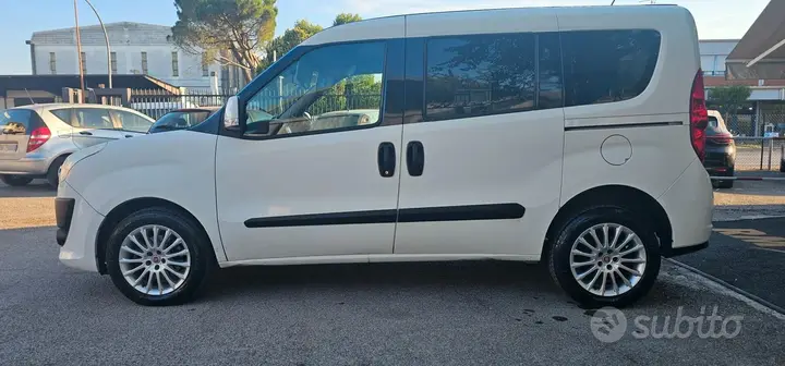 Fiat Doblo 2013 photo 3