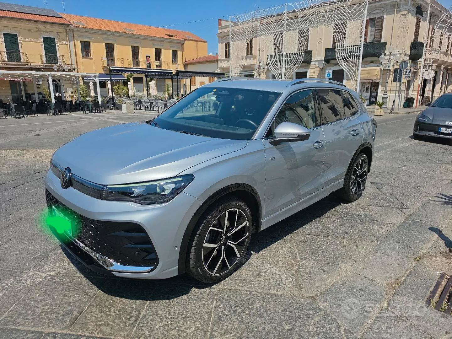 Volkswagen Tiguan 2024 photo 2
