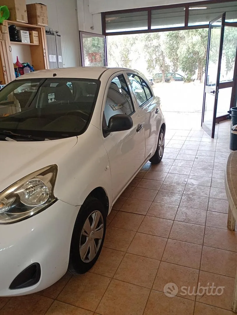 Nissan Micra 2015 photo 2