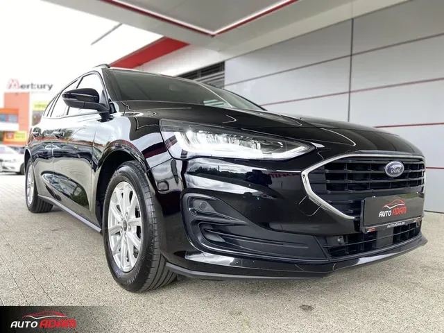 Ford Focus 2022 photo 3