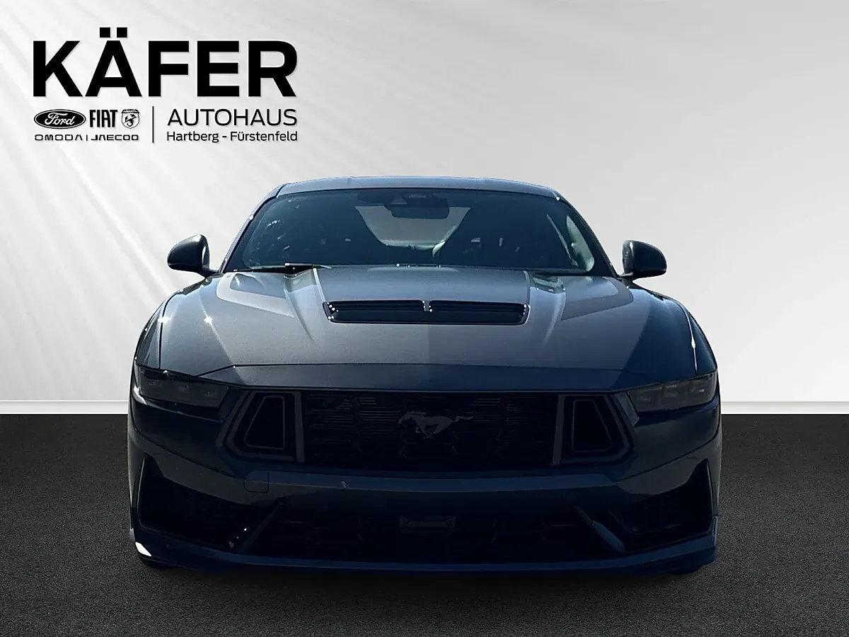 Ford Mustang 2026 photo 2