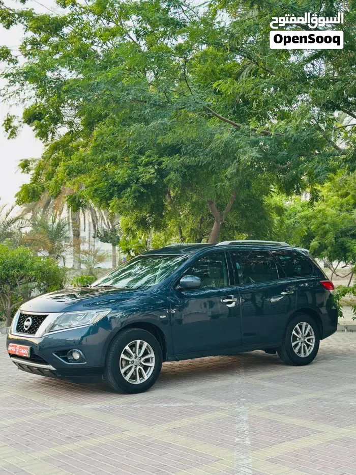 Nissan Pathfinder 2015 photo 2