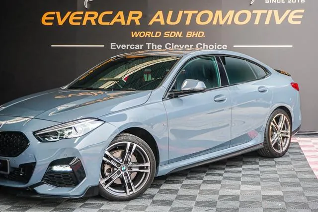BMW 218I