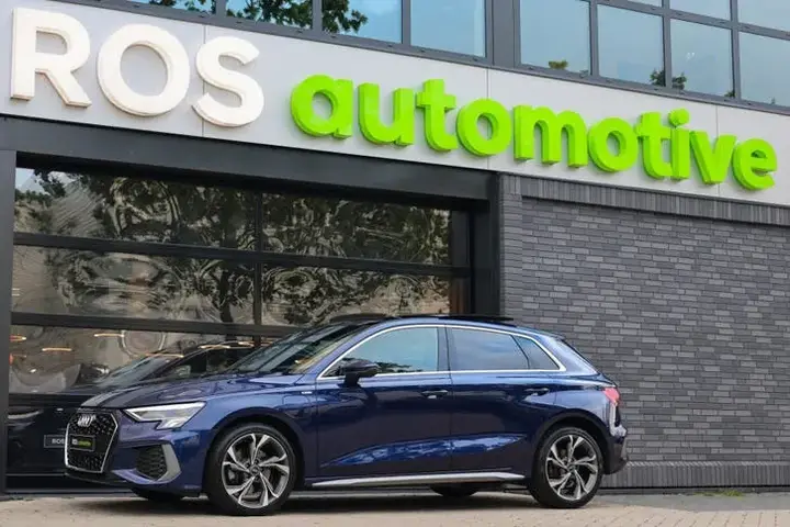 Audi A3 Sportback 2023 photo 3