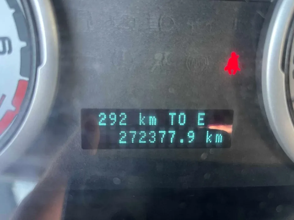 Ford Focus 2011 photo 2