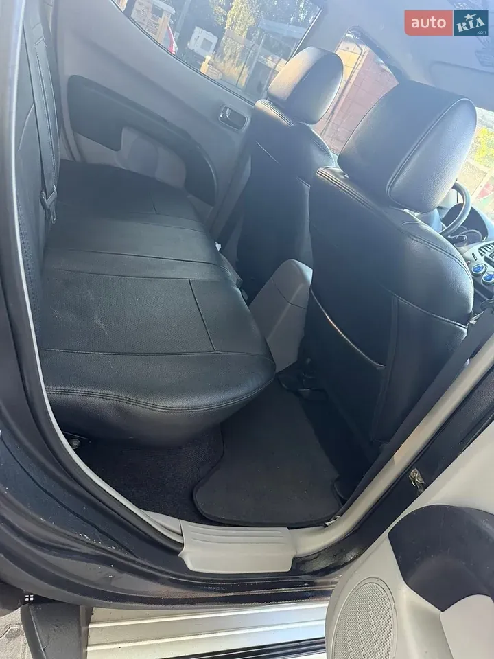 Mitsubishi L 200 2008 photo 3