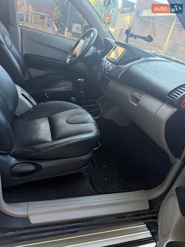 Mitsubishi L 200 2008 photo 5
