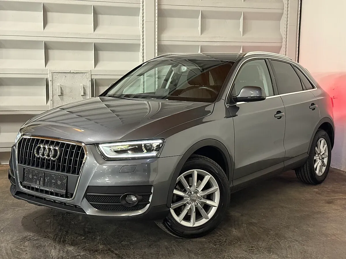 Audi Q3 2012 photo 2