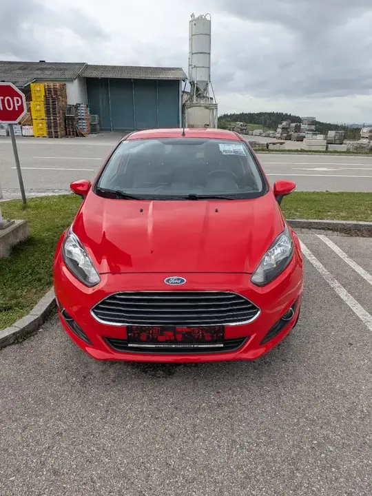 Ford Fiesta 2015 photo 3