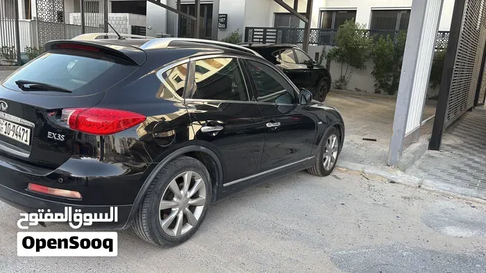 Infiniti Ex35 2012 photo 2