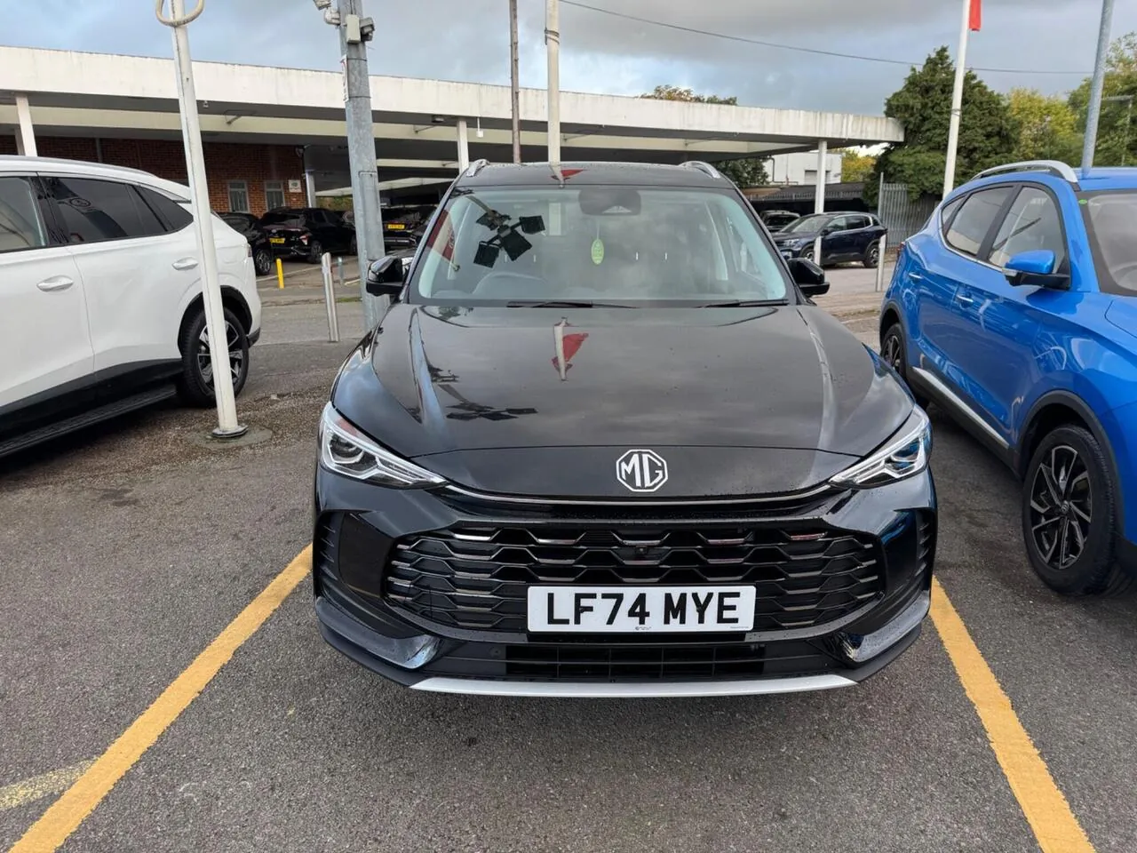 MG Mg Zs 2025 photo 2