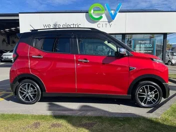Mitsubishi Ek X Ev 2023 photo 4