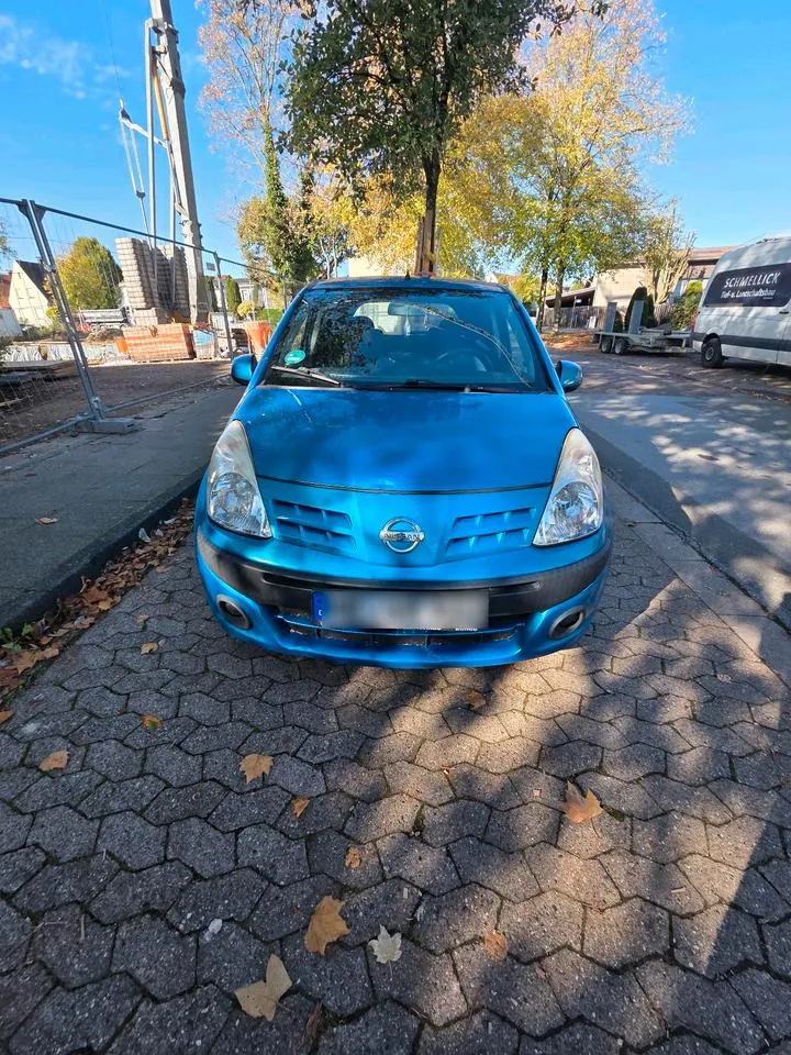 Nissan Pixo