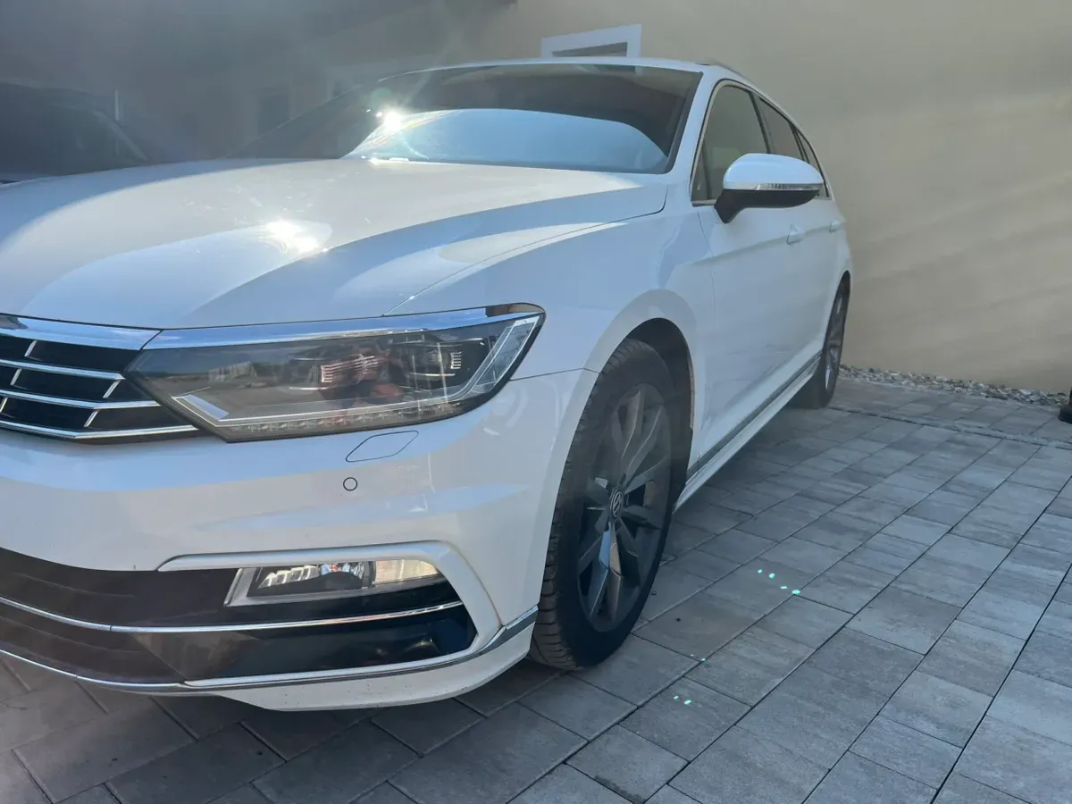 Volkswagen Passat 2018 photo 2