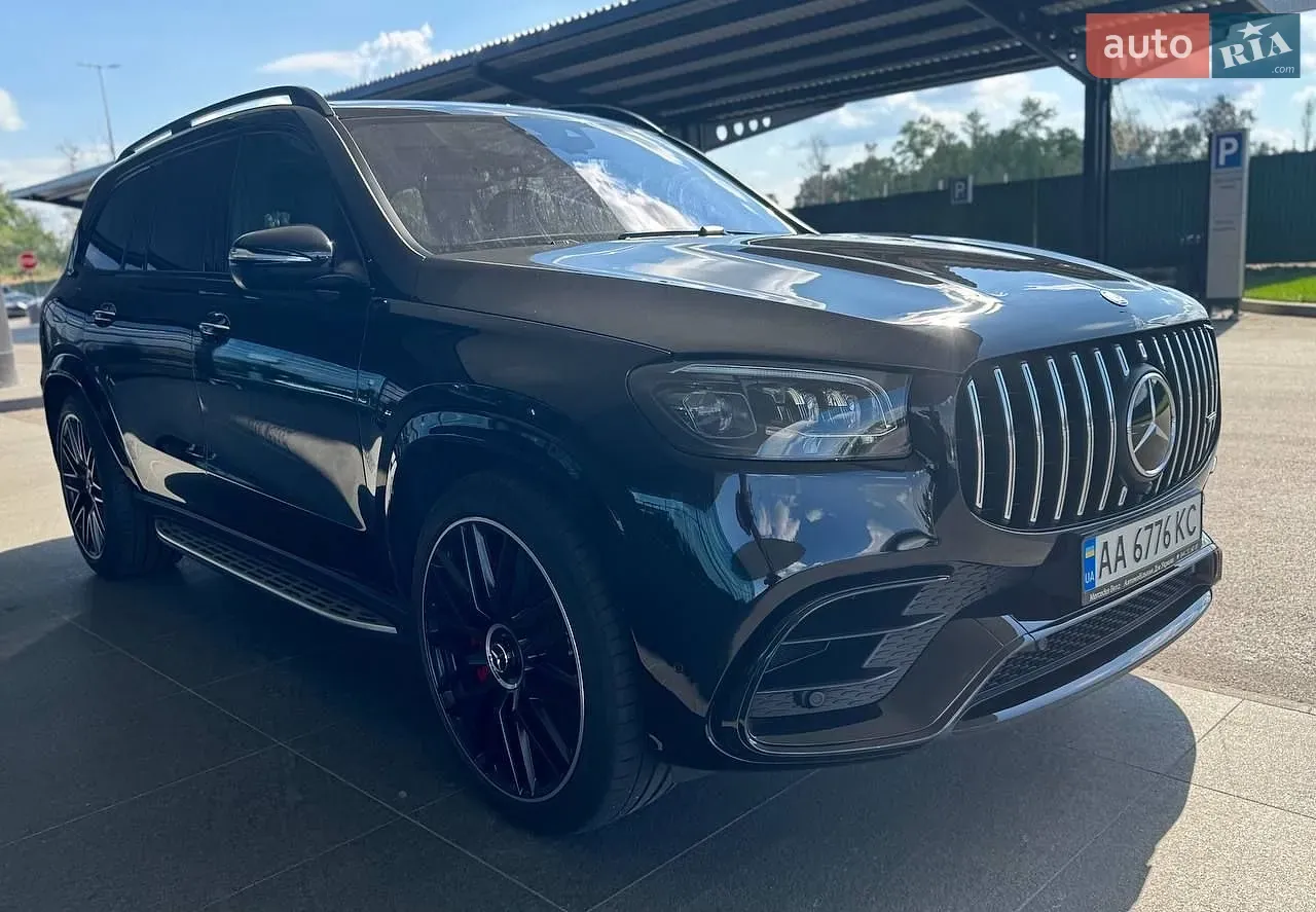 Mercedes-Benz Gls-Class 2023 photo 5