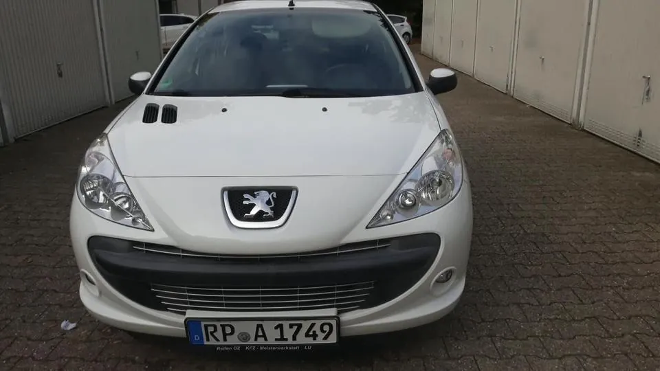 Peugeot 206