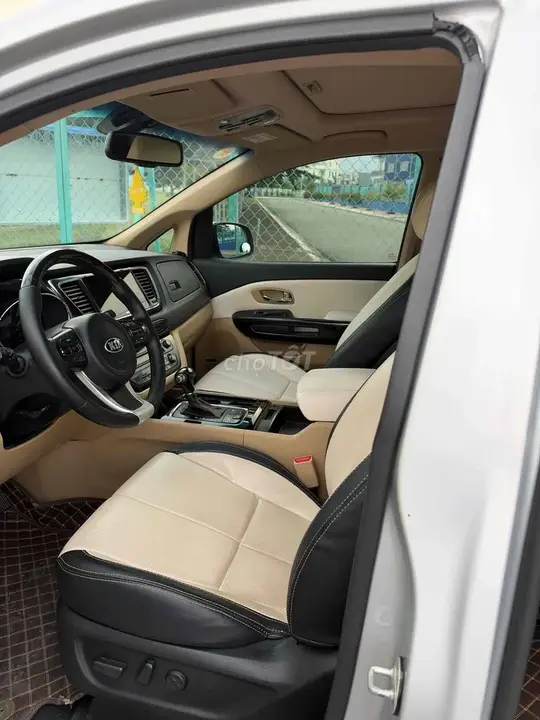 Kia Sedona 2017 photo 5