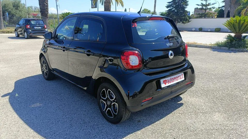 Smart Forfour 2019 photo 5