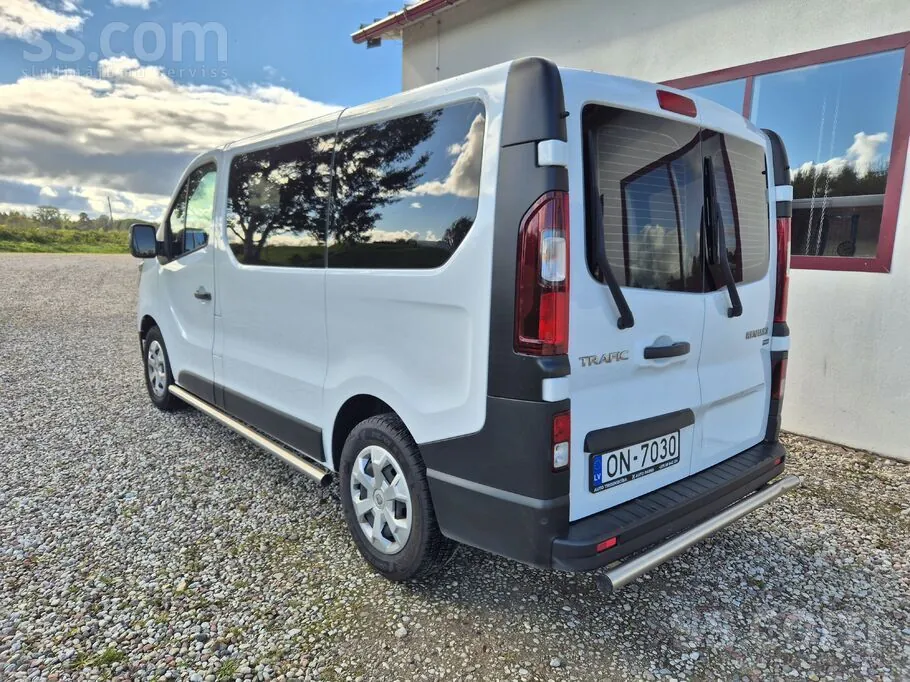Renault Trafic 2022 photo 5