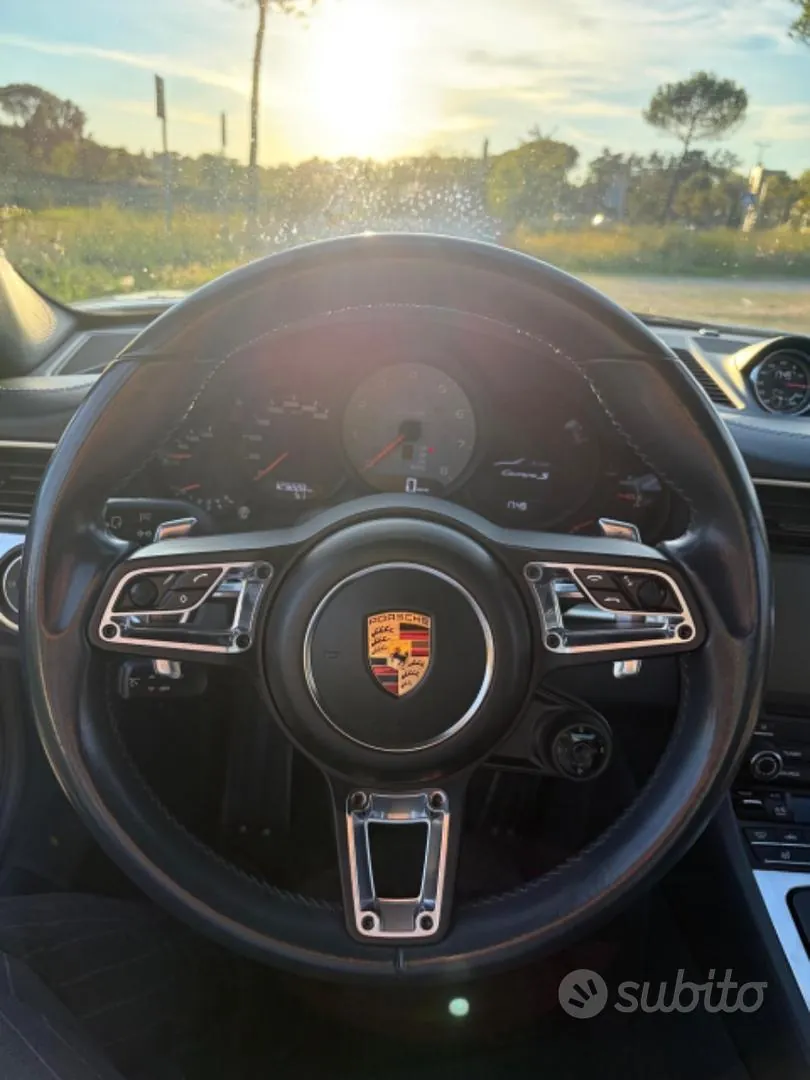Porsche 911 2017 photo 4